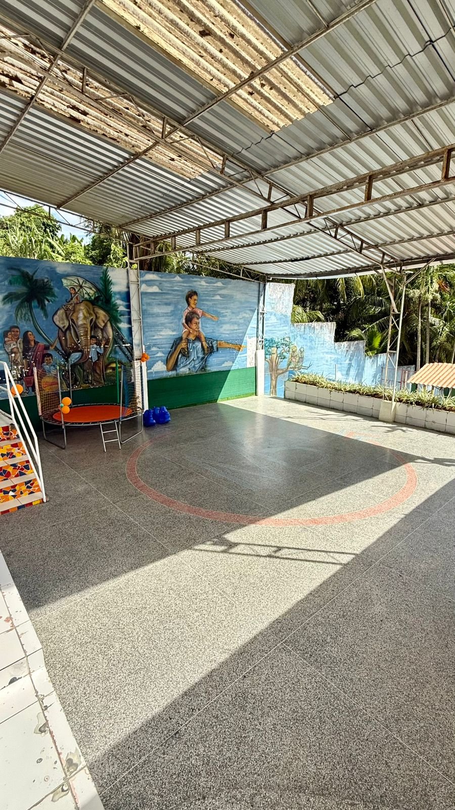 Pátio e área de recreação