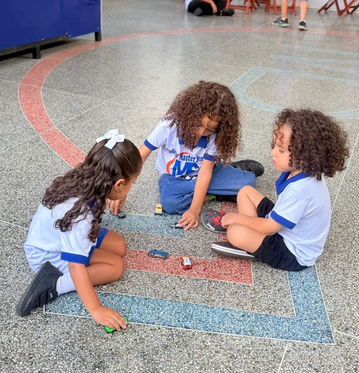 Alunos do Colégio Master System